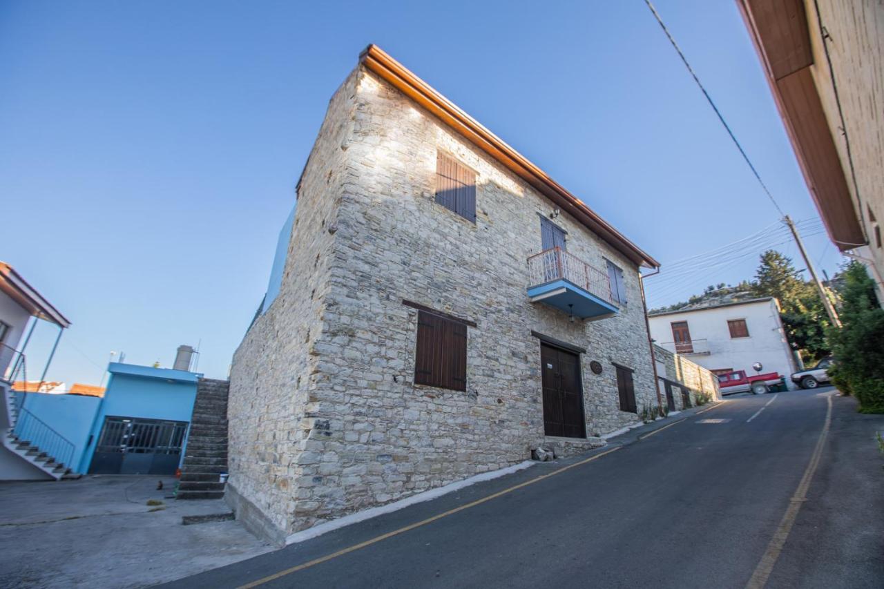 Iosiphis Stonebuilt House Vendégház Páno Léfkara Kültér fotó