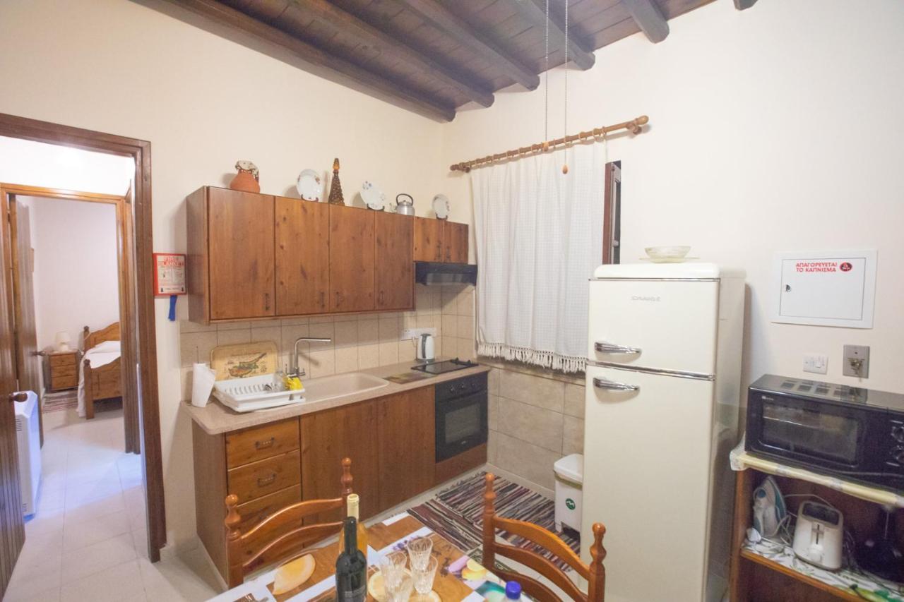 Iosiphis Stonebuilt House Vendégház Páno Léfkara Kültér fotó