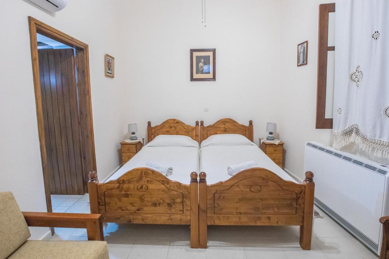 Iosiphis Stonebuilt House Vendégház Páno Léfkara Kültér fotó