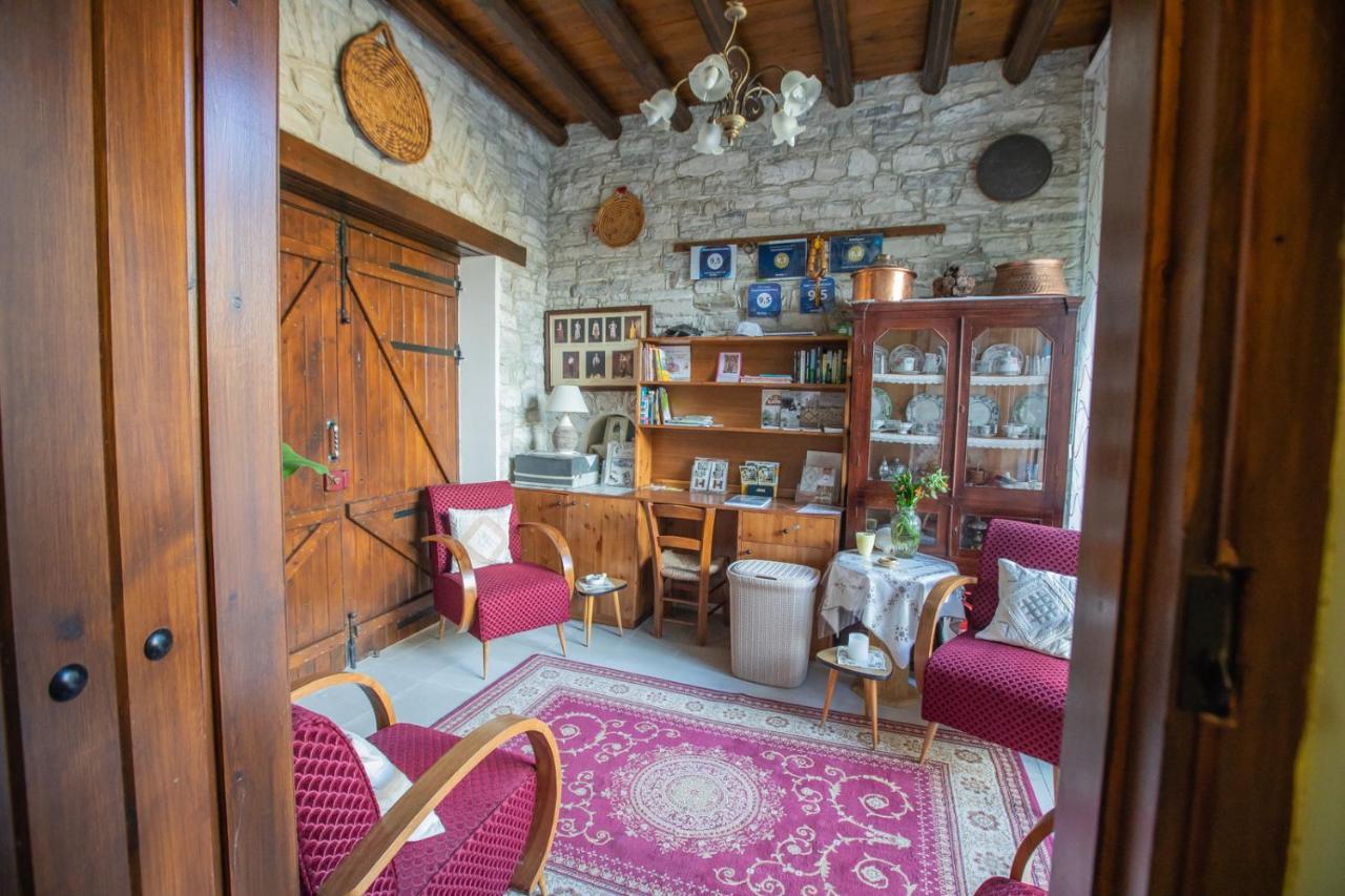 Iosiphis Stonebuilt House Vendégház Páno Léfkara Kültér fotó