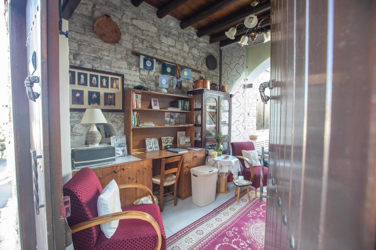 Iosiphis Stonebuilt House Vendégház Páno Léfkara Kültér fotó